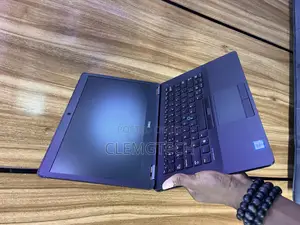 Laptop Dell Latitude E7470 8GB Intel Core i5 SSD 256GB