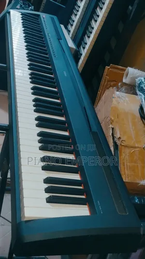 Yamaha P‐95 Digital Piano – Full 88 Keys, Perfect for Home Stage