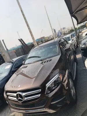 Mercedes-Benz GLE-Class 2016 Brown