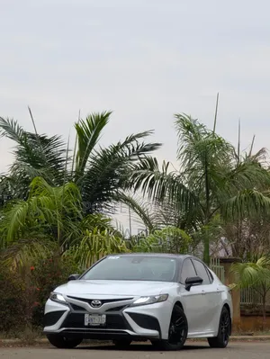 Toyota Camry XSE 2022 White