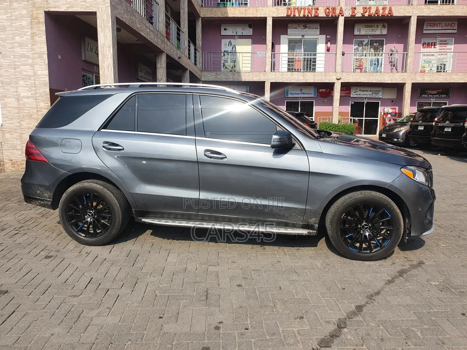 Mercedes-Benz GLE-Class 2017 Gray
