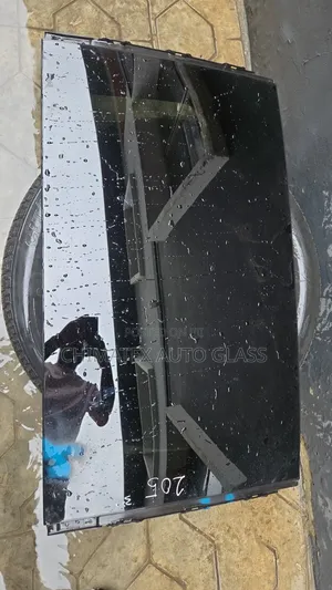 Mercedes C300 2016 Back Pamanent Roof Glass Available