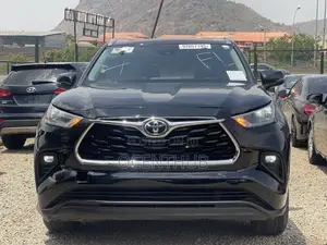Toyota Highlander XLE AWD 2020 Black