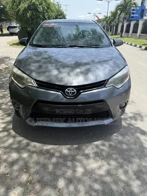 Toyota Corolla S Premium 4dr Sedan (1.8L 4cyl CVT) 2015 Gray
