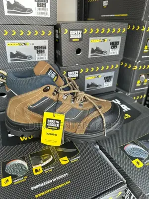 X2000 31 Safety Jogger Boot