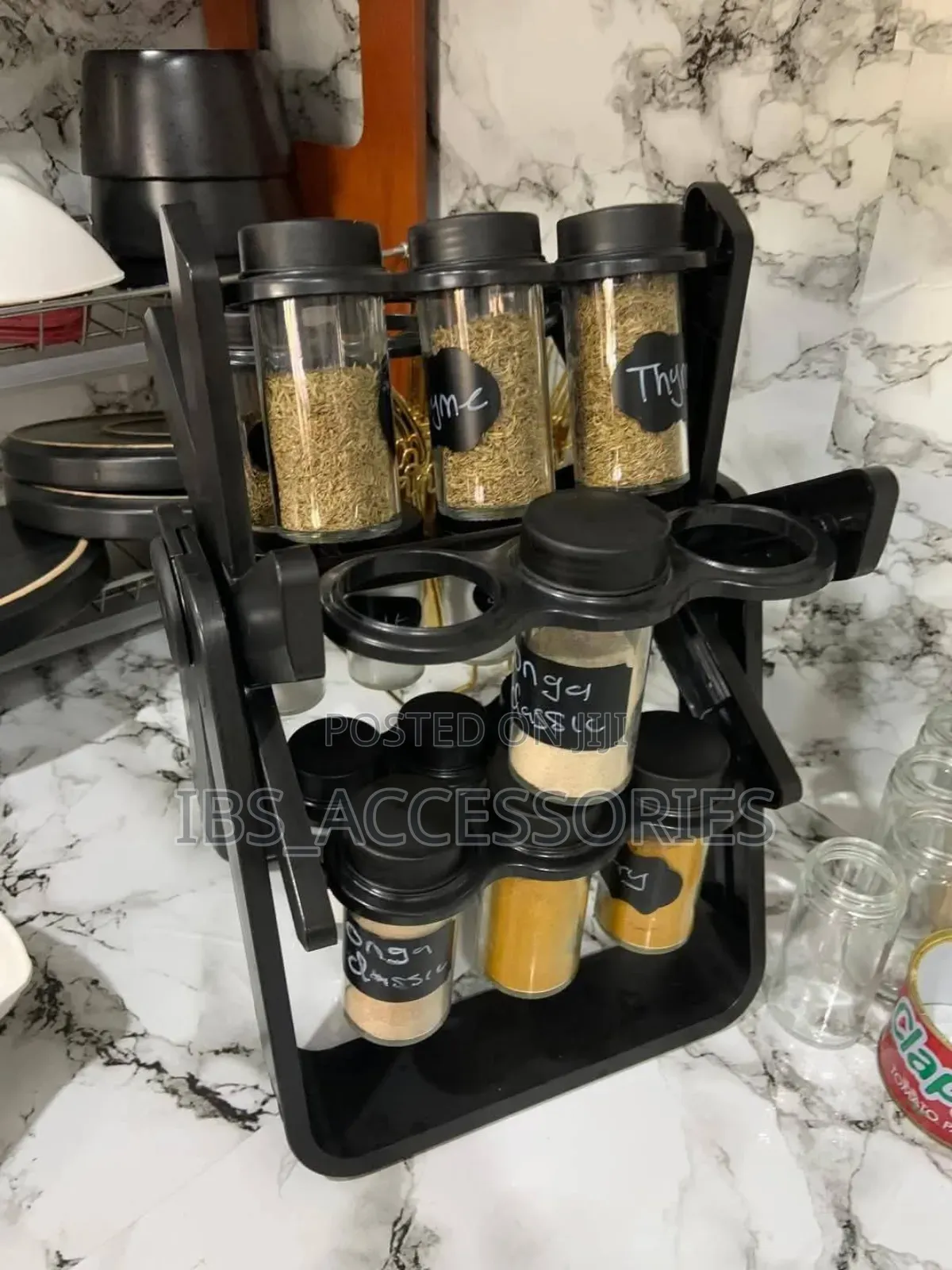 18 Jar Rotating Spice Rack