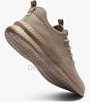 Men Net Trainers