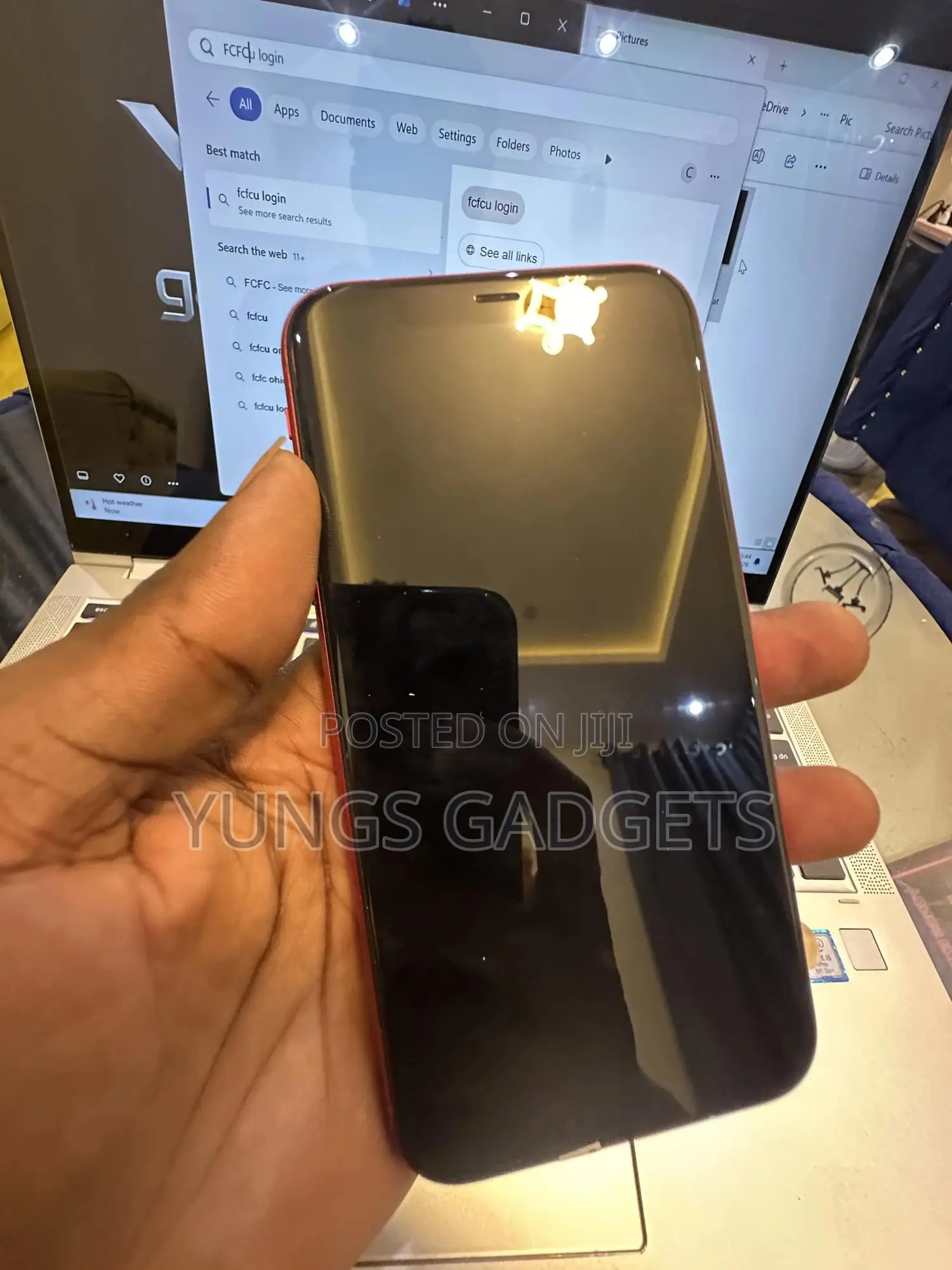 Apple iPhone 11 64 GB Red