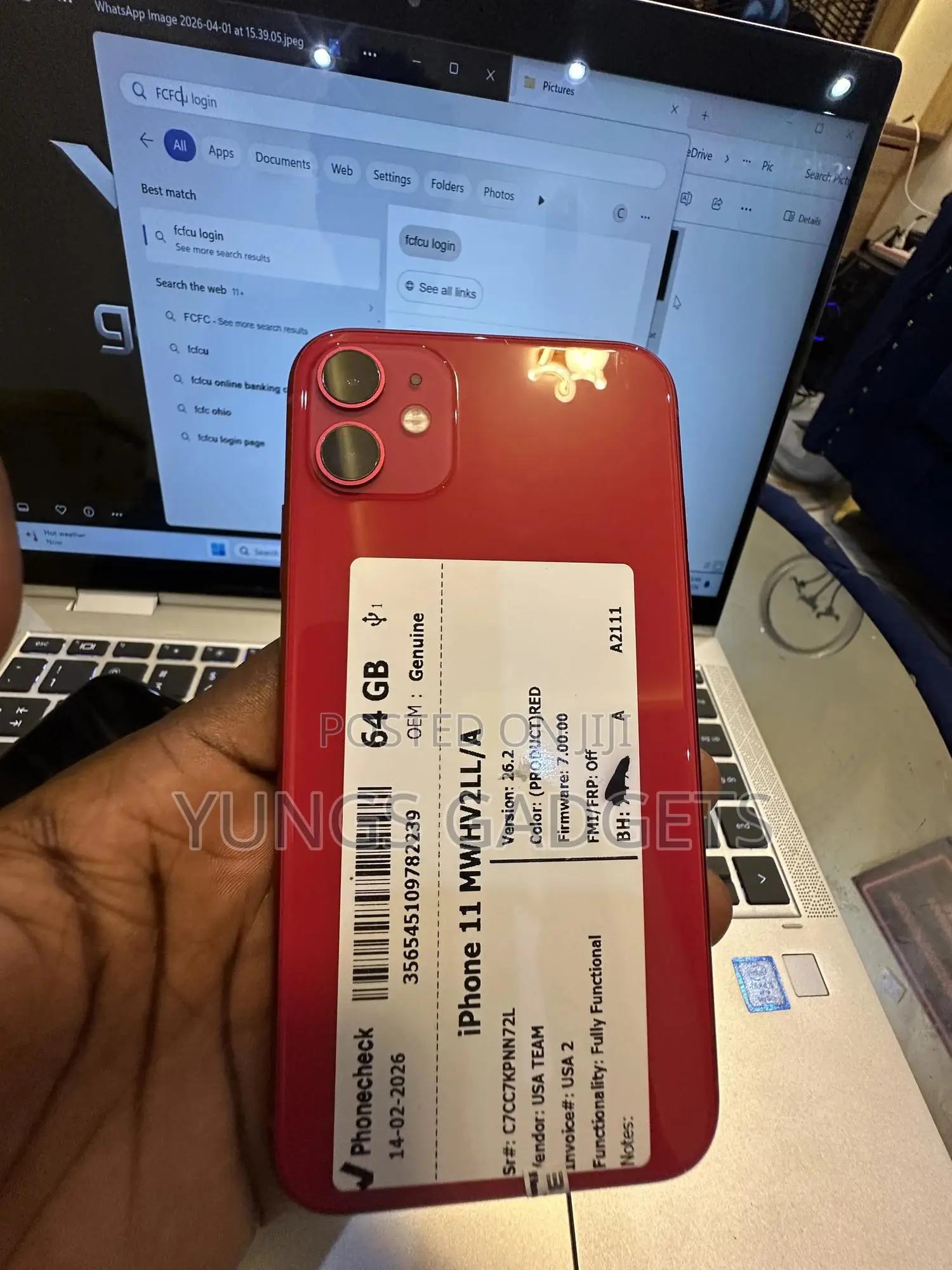 Apple iPhone 11 64 GB Red
