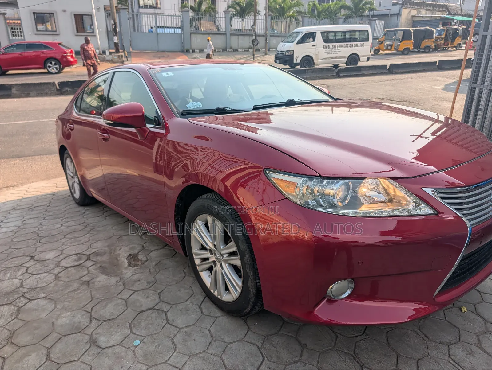 Lexus ES 350 FWD 2013 Red
