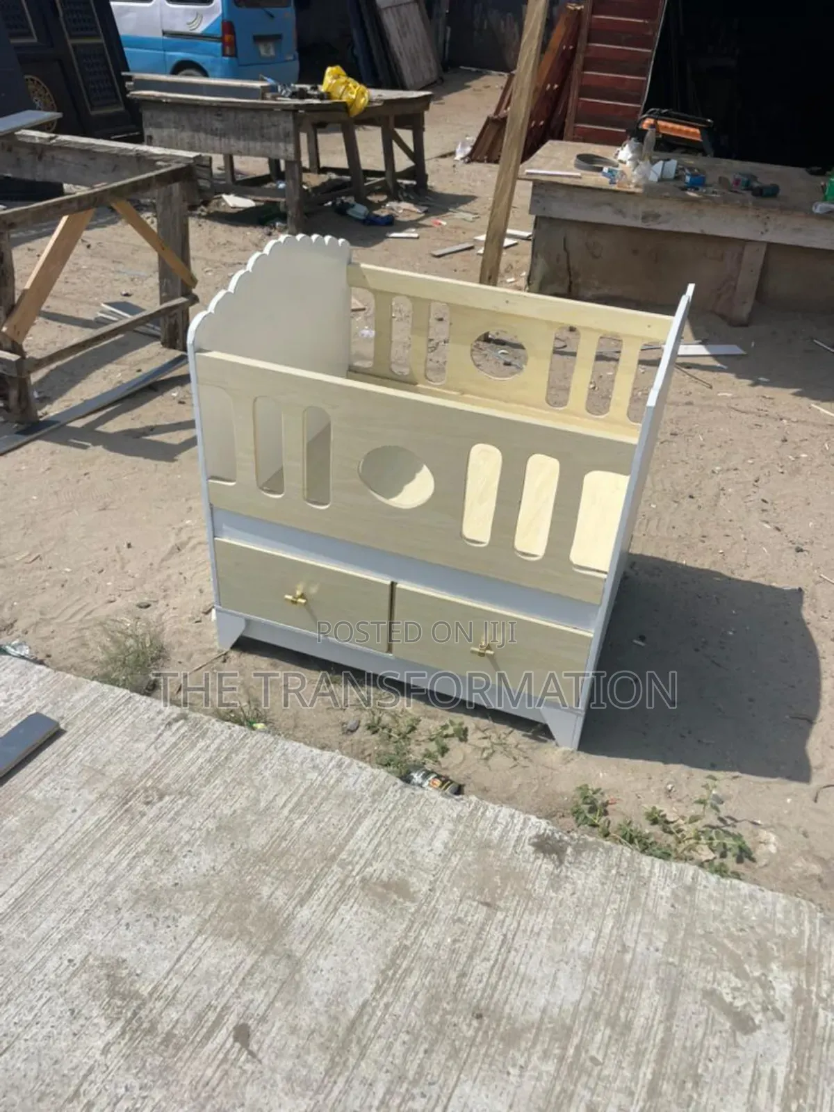 Baby Crib/Cottage