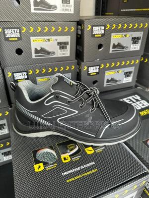 Flow Safety Jogger Boots