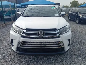 Toyota Highlander Limited 4x2 V6 (3.5L 6cyl 8A) 2018 White