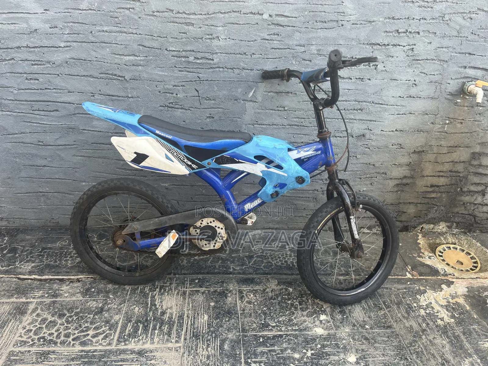 Small Size and Big Size Bicycle