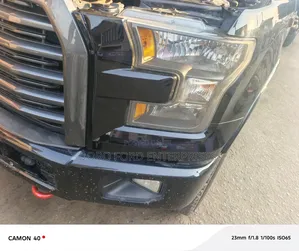 Ford F-150 XLT 4x4 SuperCrew Cab Styleside 5.5 ft. box 145 in. WB 2017