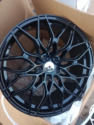 Brand New Gloss Black 19inch Rims Available for Toyota Lexus