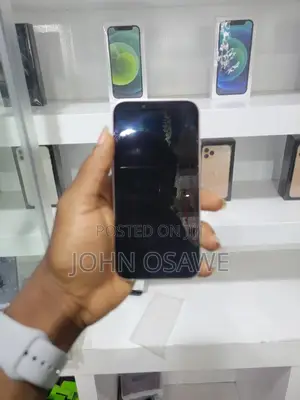 Apple iPhone 13 128 GB White