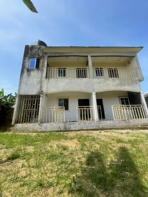 7bdrm Block of Flats in Shelter Afrique for sale