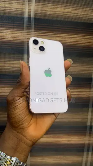 Apple iPhone 13 128 GB Pink