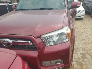 Toyota 4-Runner 2013 Red