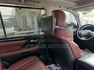 Lexus LX 2019 White