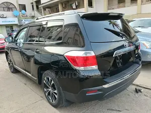 Toyota Highlander 2013 Black