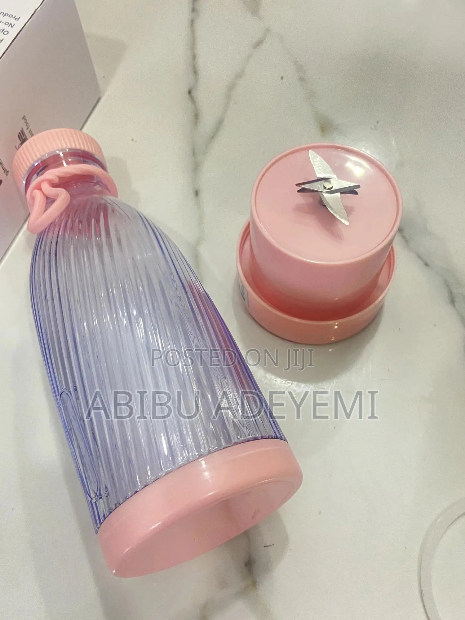 Powerful Rechargeable Juice Blender