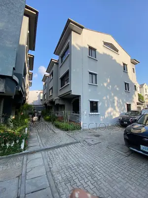 4bdrm Townhouse / Terrace in Victoria Island for rent