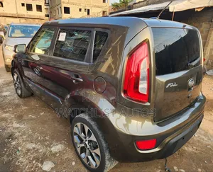 Kia Soul BASE 2013 Brown