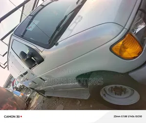 Ford E350 2007 Grey