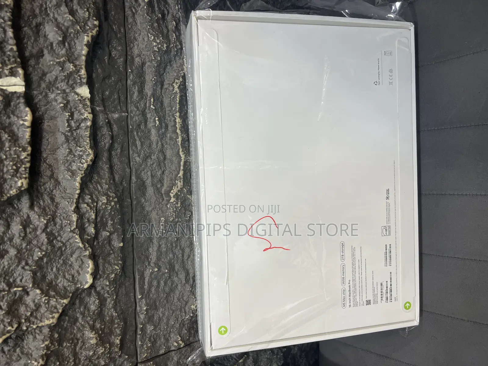 New Laptop Apple MacBook Pro 2026 M5 Max 36GB Apple M5 SSD 2T