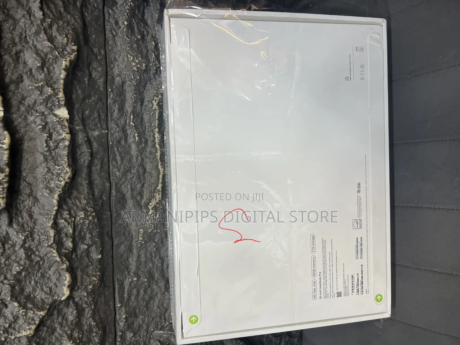 New Laptop Apple MacBook Pro 2026 M5 Max 36GB Apple M5 SSD 2T