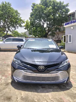 Toyota Camry LE FWD 2020 Black