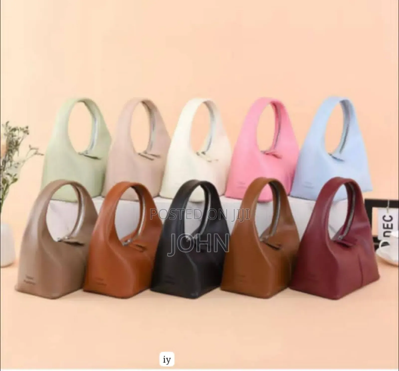 Chic Box Bag