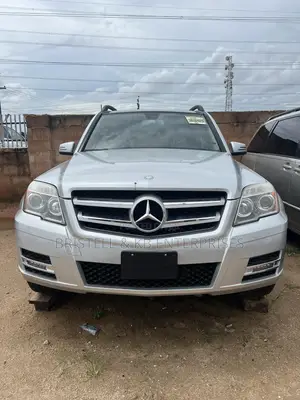 Mercedes-Benz GLK-Class 350 4MATIC 2010 White