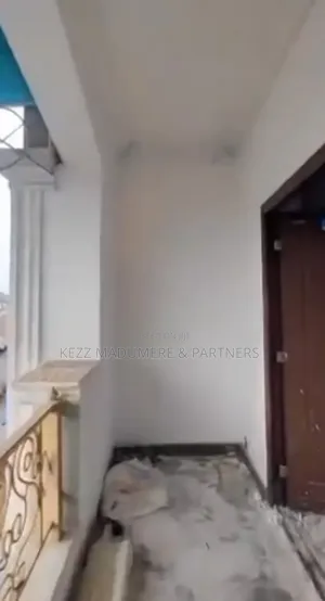 3bdrm Duplex in Sars Road , Port, Rukpokwu for rent