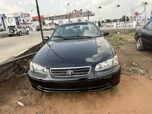 Toyota Camry 2000 Black