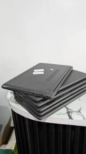 Laptop HP 250 G8 4GB Intel Pentium SSD 128GB