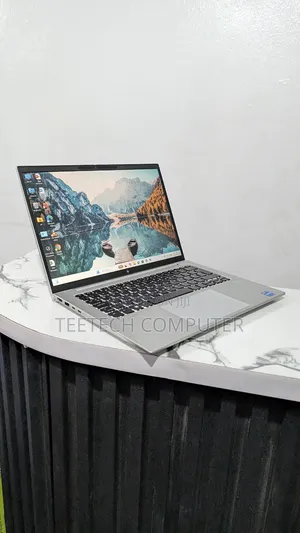 Laptop HP EliteBook 840 G10 8GB Intel Core i5 SSD 256GB