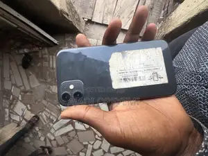Apple iPhone 11 64 GB