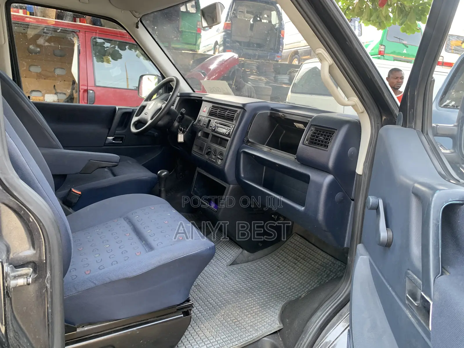 Volkswagen Transporter 2005 Black