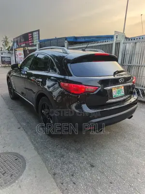 Infiniti FX35 2010 Black