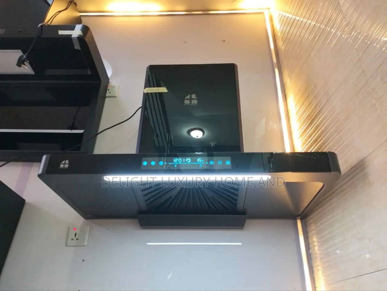 90cm Kitchen Extractor Automatic Handwave