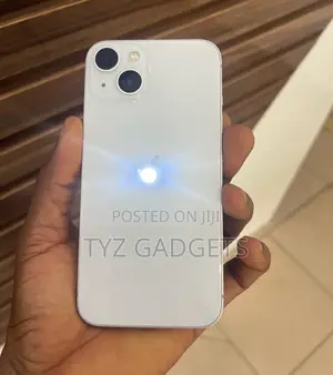 Apple iPhone 13 128 GB White