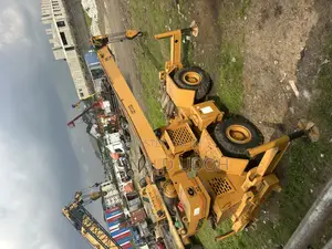 30tons Groove Crane