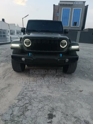 Jeep Wrangler 4xe Jeep Beach 4WD 2024 Green