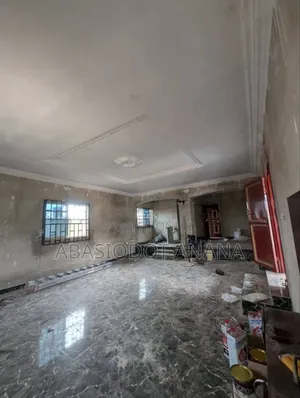 3bdrm Bungalow in Ekpri Nsukara, Uyo for sale