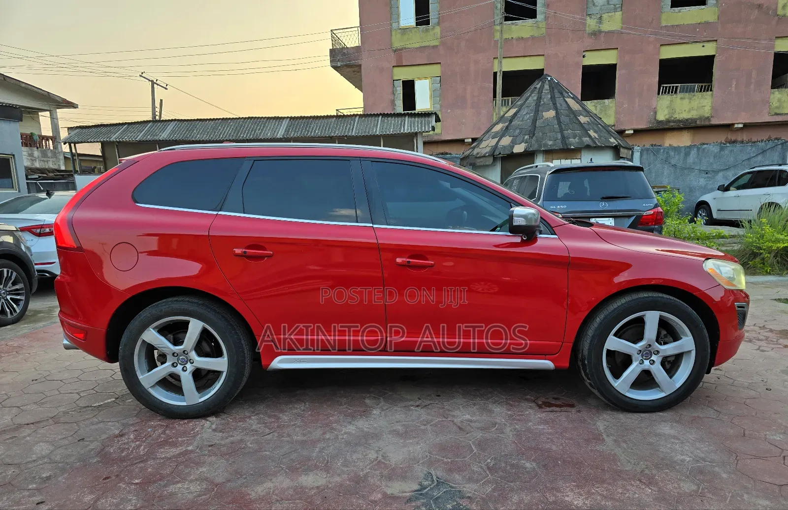 Volvo XC60 T6 R-Design Platinum AWD 2012 Red