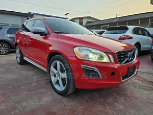 Volvo XC60 T6 R-Design Platinum AWD 2012 Red