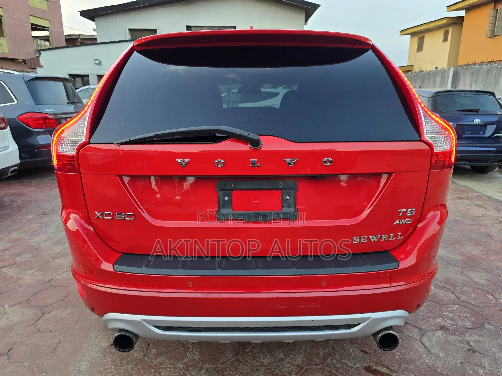 Volvo XC60 T6 R-Design Platinum AWD 2012 Red